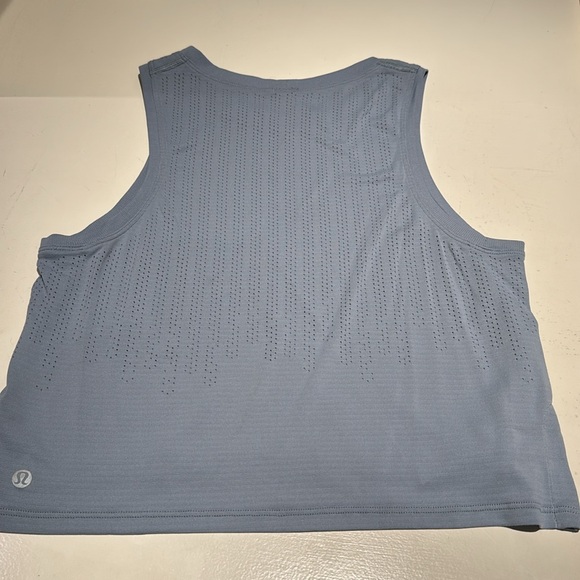 Lululemon Tank Tops in Pink & Blue x 2! - Picture 6 of 7